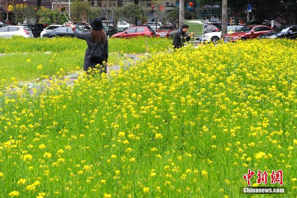 西甲綜合：巴薩落敗馬競?cè)?榜首之爭白熱化